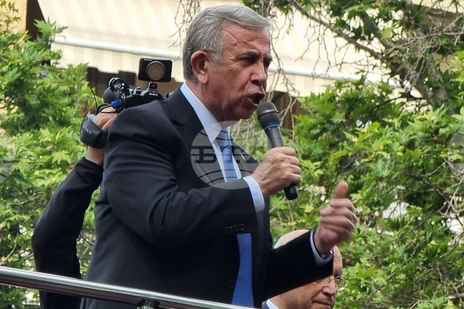 Кметът на Анкара осъди ареста на истанбулския си колега