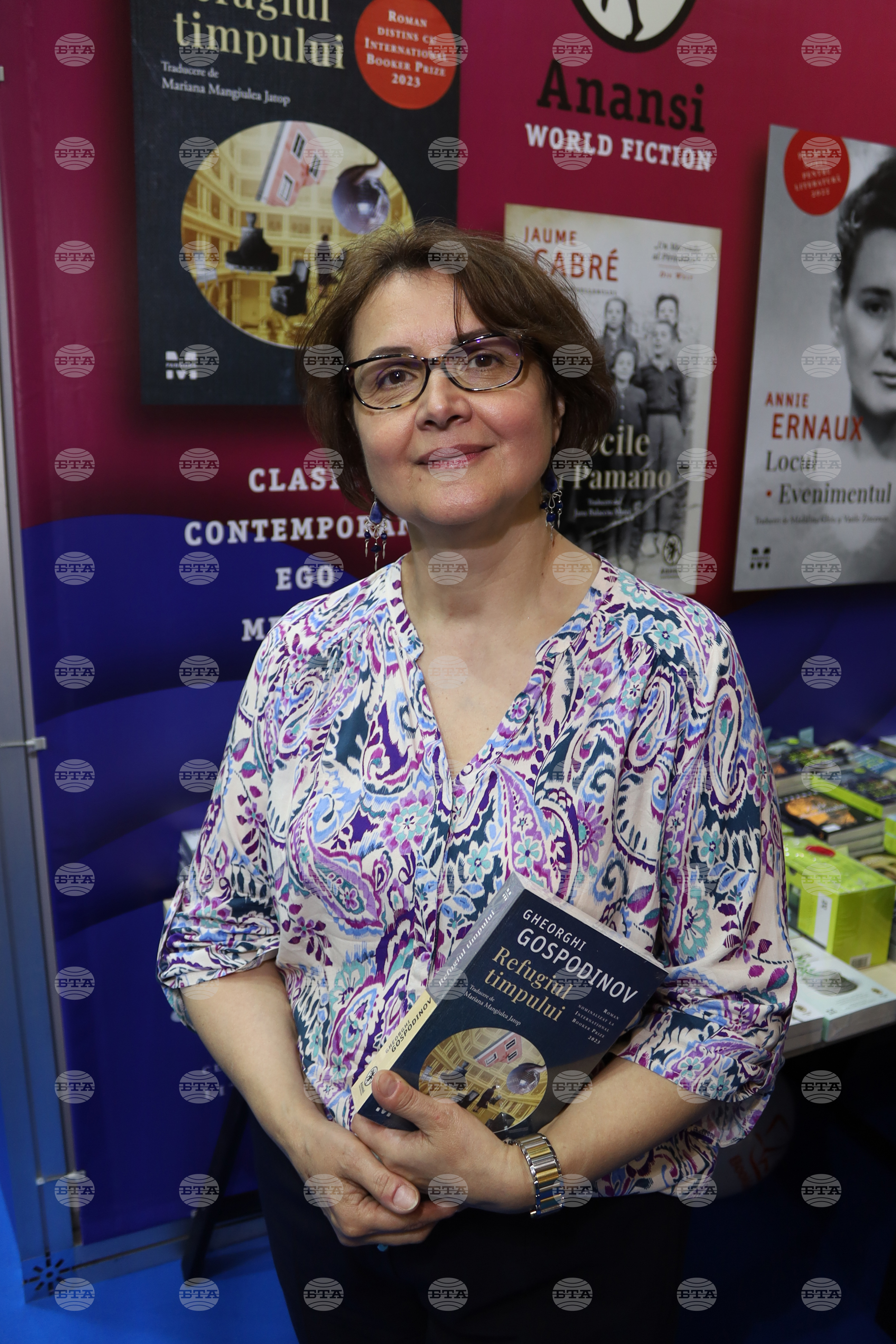 Румъния -  роман "Времеубежище" - представяне