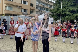 Казанлък - Национално надиграване “Тъпан бие, хоро се вие”