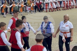 Казанлък - Национално надиграване “Тъпан бие, хоро се вие”