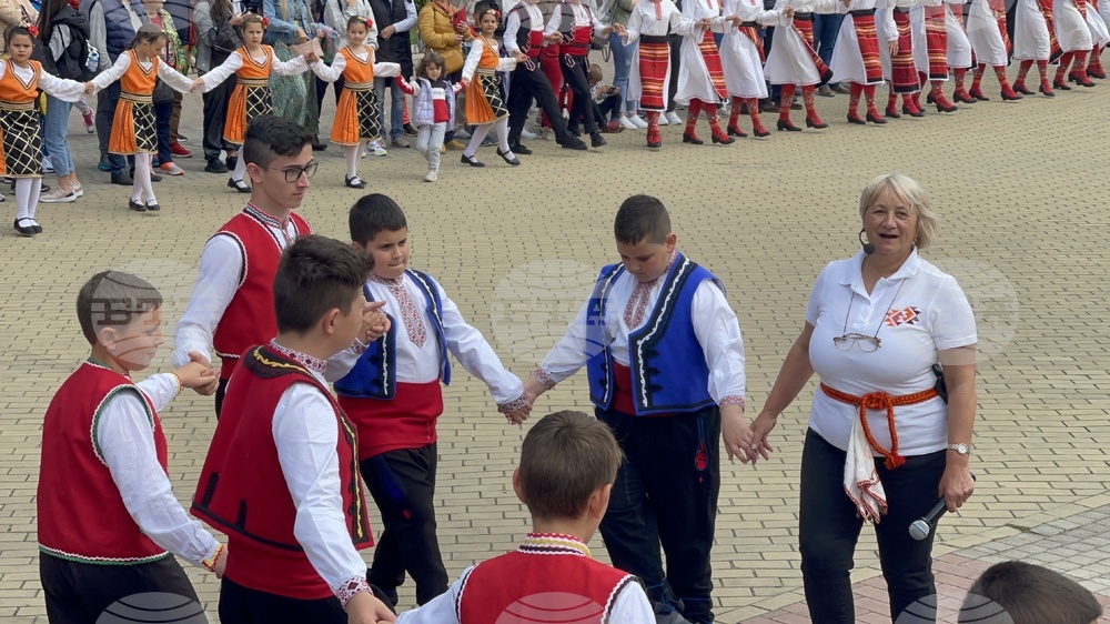 Казанлък - Национално надиграване “Тъпан бие, хоро се вие”