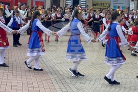 Казанлък - Национално надиграване “Тъпан бие, хоро се вие”