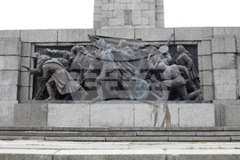 Паметник на Съветската армия - боя