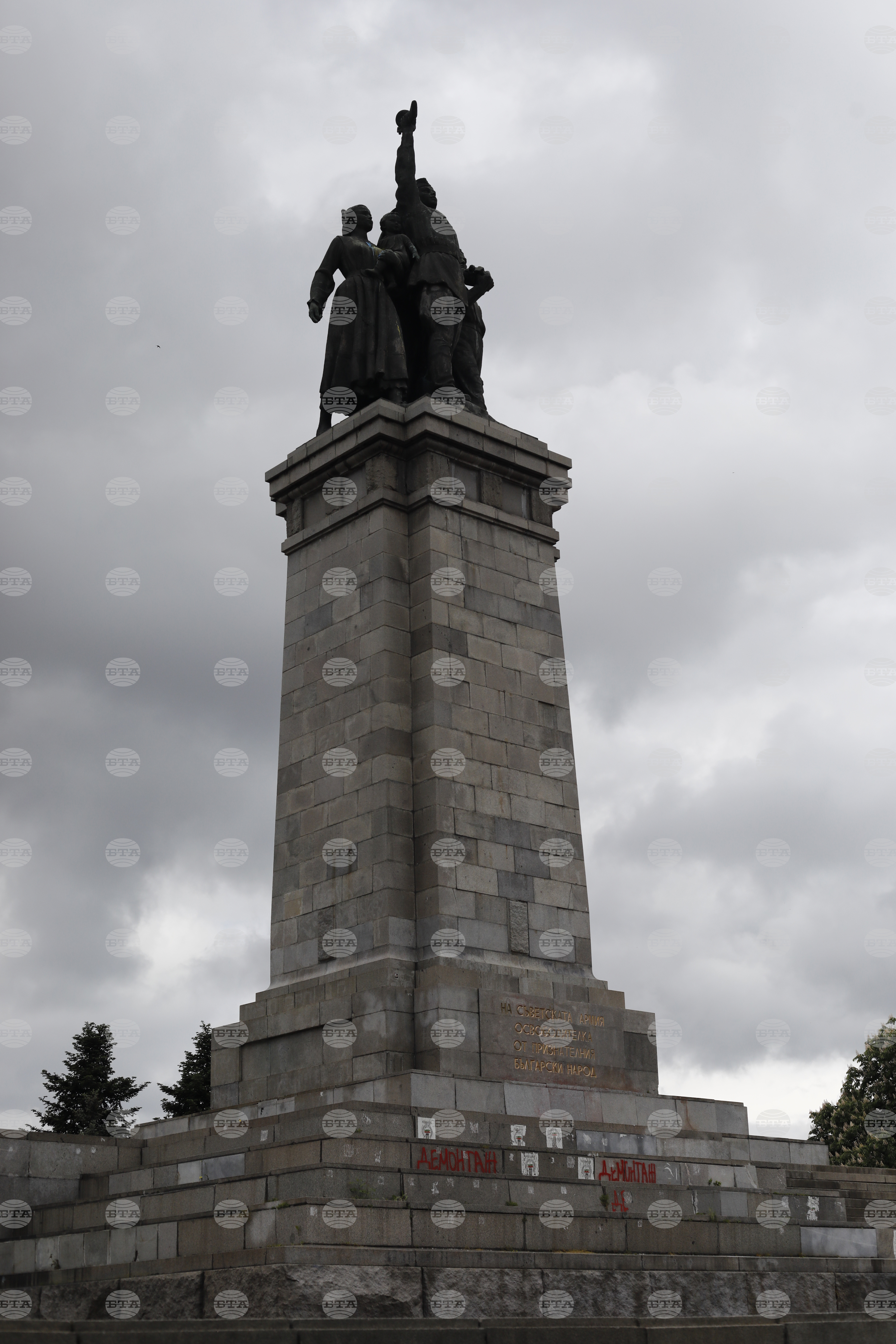 Паметник на Съветската армия - боя