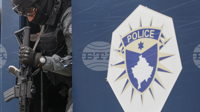 Косовската полиция с акция заради съмнения за изборни измами на предсрочните парламентарни избори през декември 