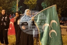 Турция - избори - празнуващи хора