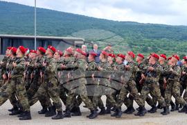 Ново село - Румен Радев - почетен строй