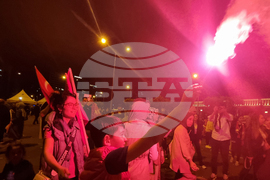 Турция - избори - празнуващи хора