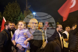 Турция - избори - празнуващи хора