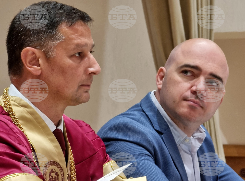 Варна - Икономически университет - Колежа по туризъм - дипломиране