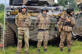 Ново село - Румен Радев - почетен строй