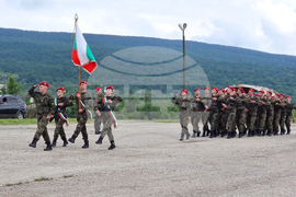 Ново село - Румен Радев - почетен строй