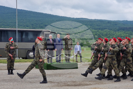 Ново село - Румен Радев - почетен строй