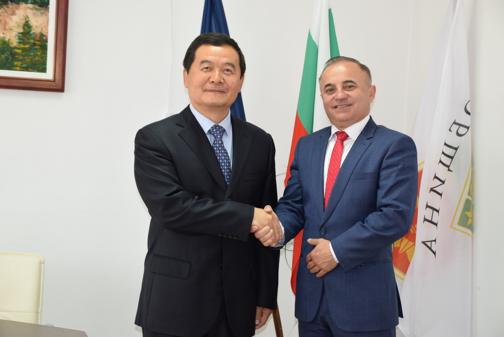 Община Сандански: Визита на Посланика на Китайската народна република в Република България – Н. Пр. ДУН Сяодзюн