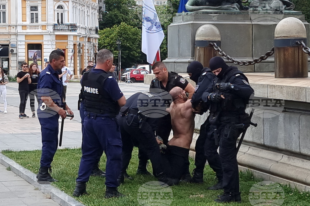 Русе - арест
