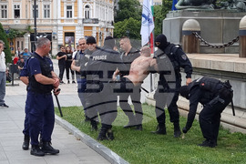 Русе - арест