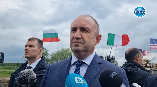  Президентът Румен Радев на учебния полигон "Ново село": Алабализмите не са мой прийом