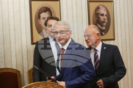 Президент - ПП - ДБ - мандат за съставяне на правителство