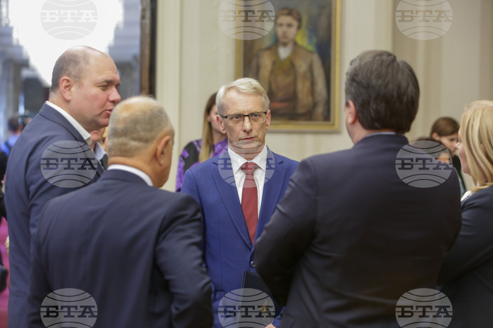 Президент - ПП - ДБ - мандат за съставяне на правителство