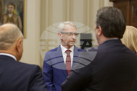 Румен Радев - ПП - ДБ - мандат за съставяне на правителство - акад. Николай Денков