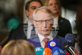 Президент - ПП - ДБ - мандат за съставяне на правителство - акад. Николай Денков - брифинг