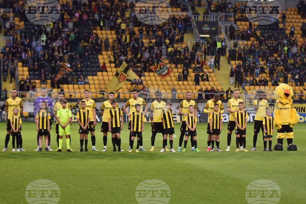 Пловдив - футбол - Ботев (Пд) - Славия