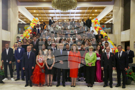 Президент - абитуриентски бал - младежи в неравностойно положение