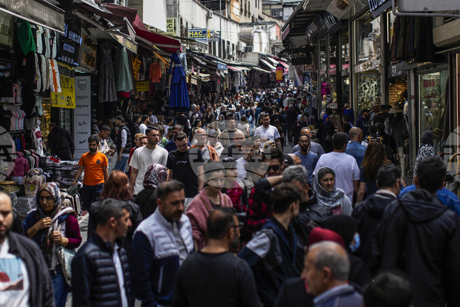 Most Turks Believe No Political Force Is Capable of Solving Country's Problems - Poll