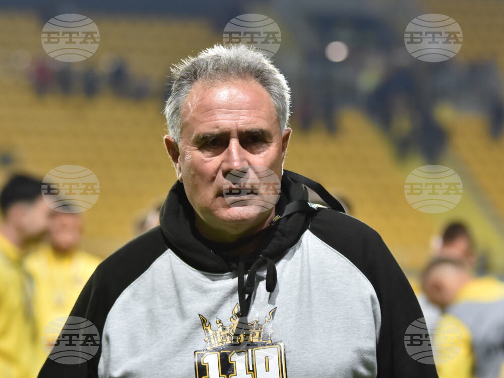 Пловдив - футбол - Ботев (Пд) - Славия -  Ангел Славков