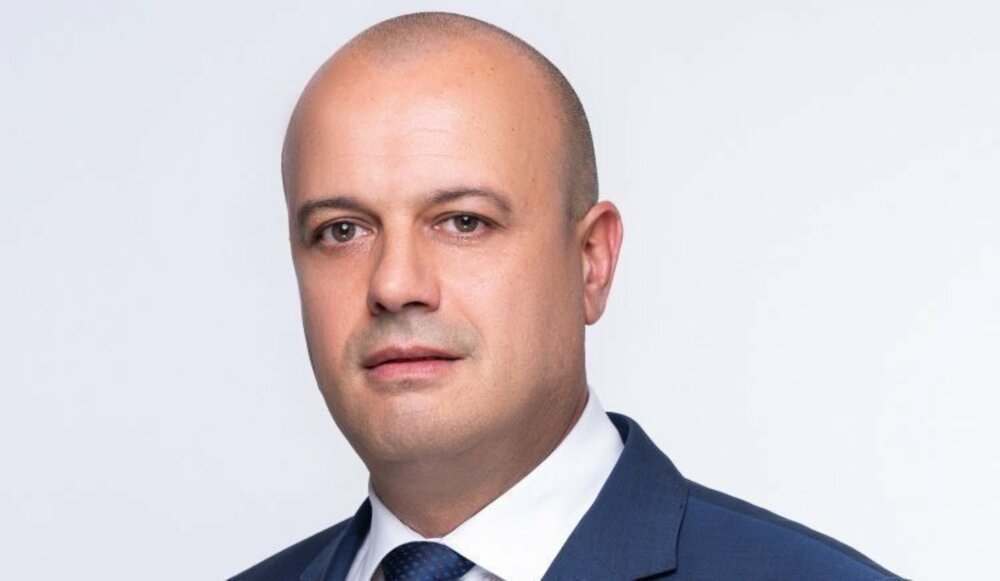 Христо Проданов: Служебното правителство дърпа страната назад