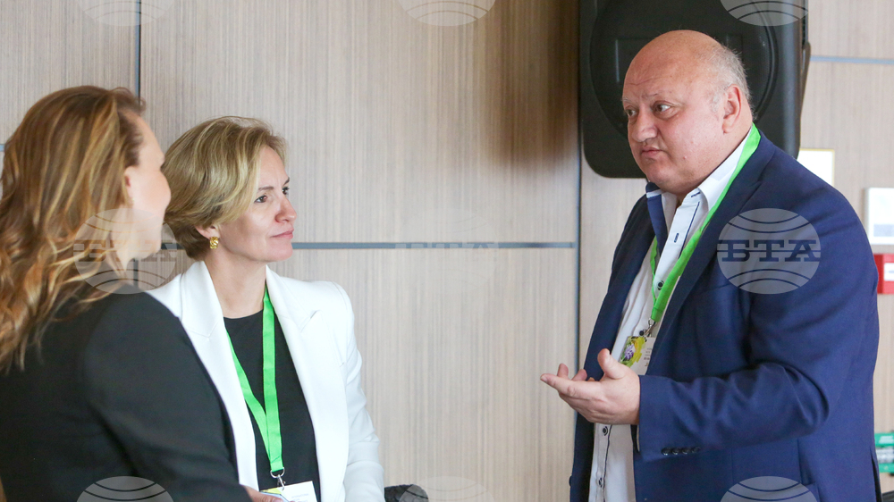 Конференция „Науката в действие: Преосмисляне на фактите за намаляване вредата от рисковите фактори"