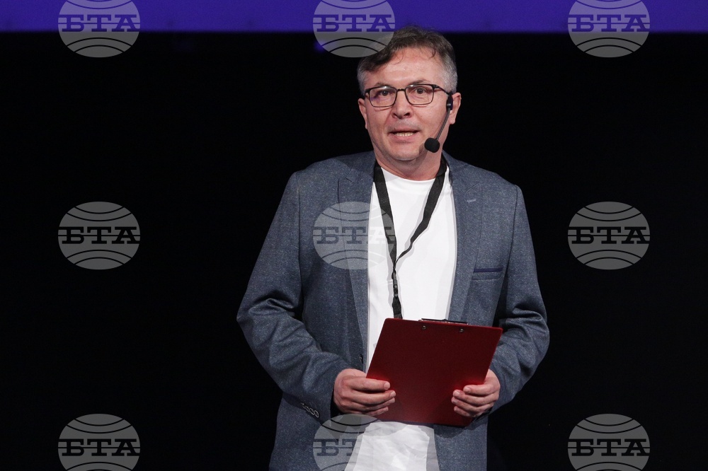 Медийна конференцията „25 Online“ - Dir.bg