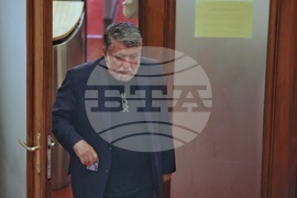 Парламент - извънредно заседание