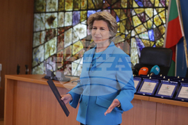 Весела Лечева - награди