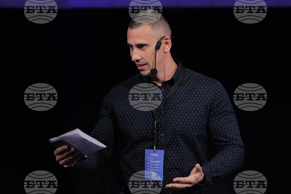 Медийна конференцията „25 Online“ - Dir.bg