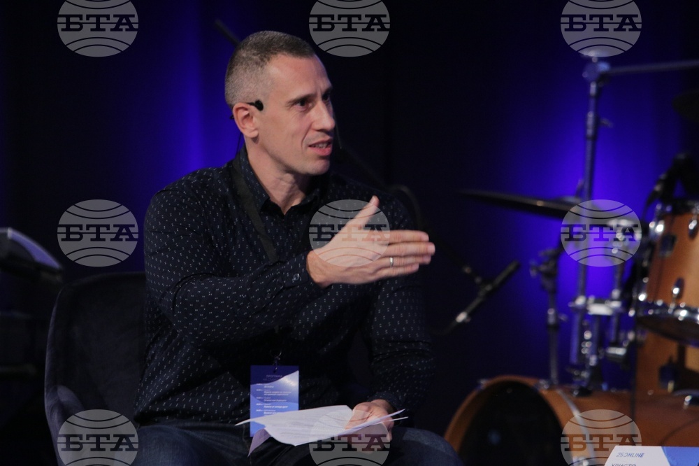 Медийна конференцията „25 Online“ - Dir.bg