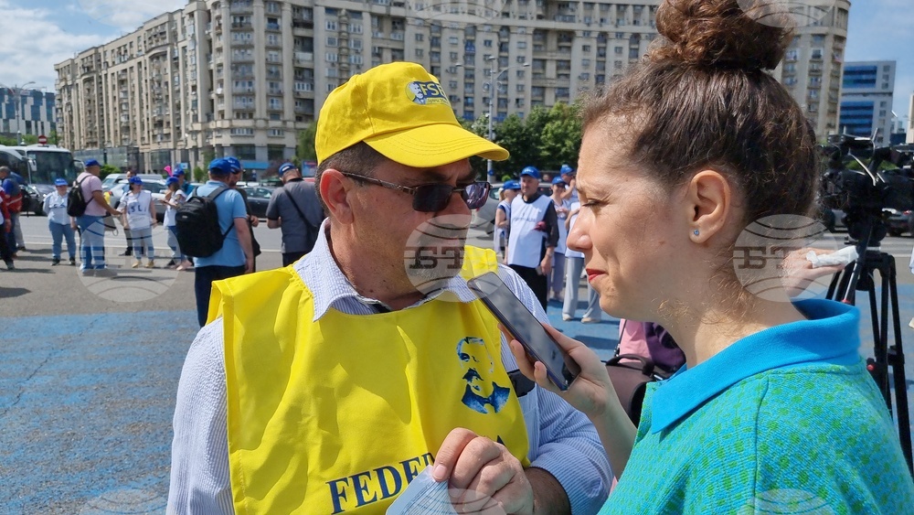 Румъния - протест - учители