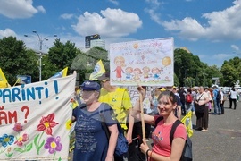 Румъния - протест - учители