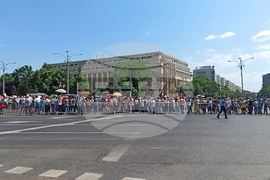 Румъния - протест - учители
