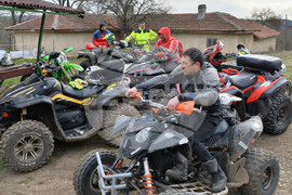 Село Малък Поровец - любители на екстремни спортове - АТВ