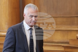 Парламент - извънредно заседание