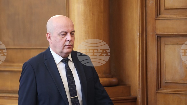 Правителството предлага за втори мандат досегашния председател на Държавна агенция „Разузнаване“ Антоан Гечев