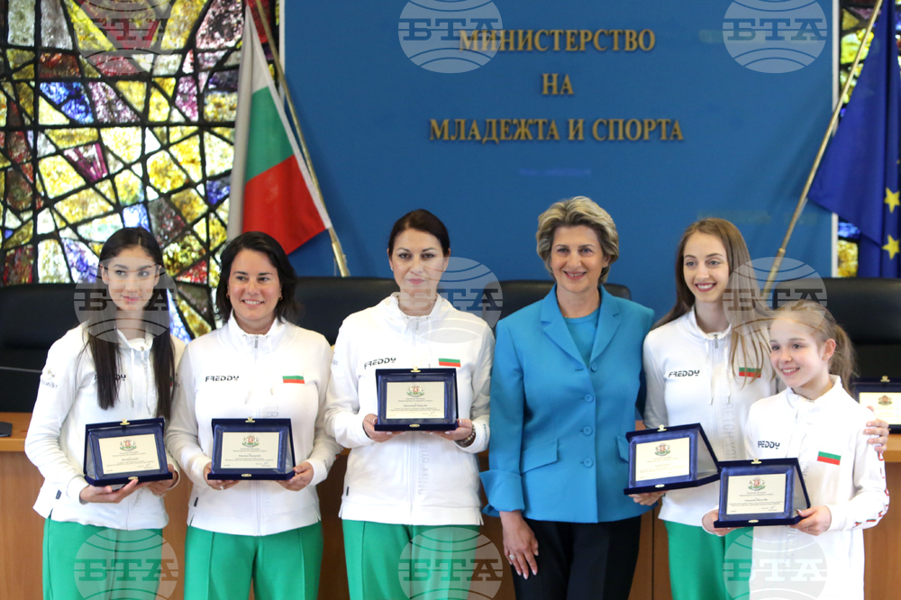 Весела Лечева - награди