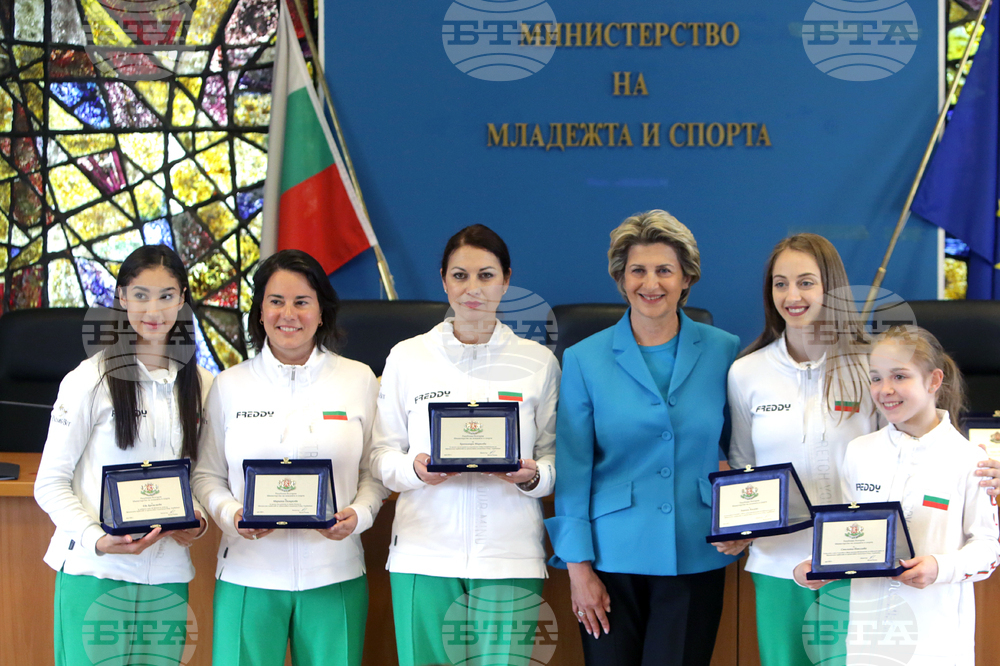 Весела Лечева - награди