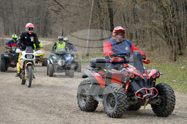 Село Малък Поровец - любители на екстремни спортове - АТВ
