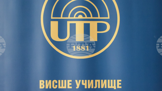 С фокус върху лидерството в кризи и управлението на промените продължава Международната лятна академия по лидерство в Синеморец днес