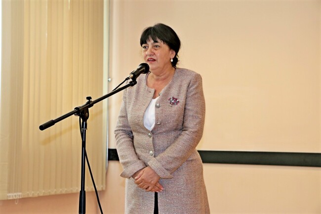 Община Видин: Заместник-кметът Борислава Борисова присъства на първия пролетен шахматен турнир в ППМГ „Екзарх Антим I“