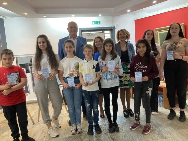 Община Ловеч: Конкурс - изложба „Аз не пуша - затова съм здрав и силен“ се състоя в Ловеч 