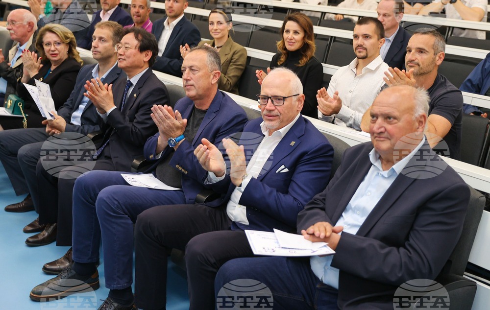 БФСки уважи тържеството за 70 години на катедра "Снежни спортове" на НСА