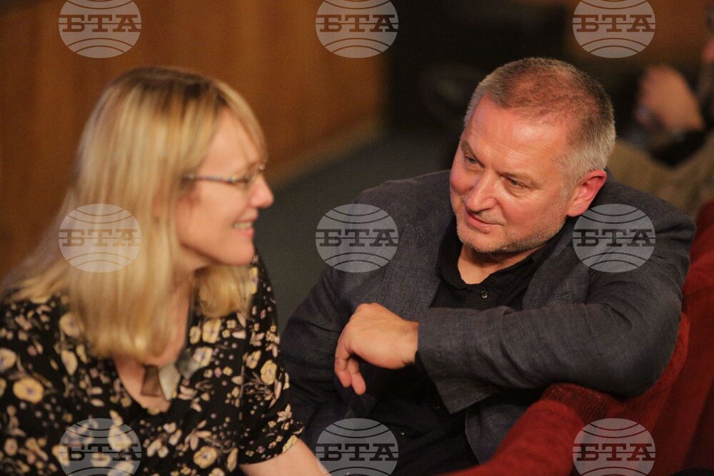 Филм - „Георги Господинов в убежището на времето“